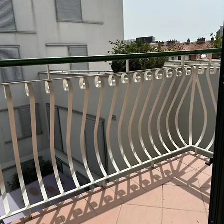 Apartment Sweet Spot Walking Distance To Diocletian's Palace *